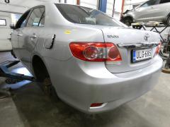 TOYOTA COROLLA Sedan 1.6 (AA) 4ov AHT