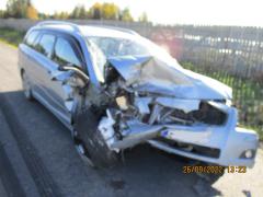Toyota Avensis 2.0 D4D farm. -08