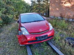 Toyota Prius (XW20)