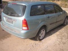Ford Focus 1.6i 16V Farm