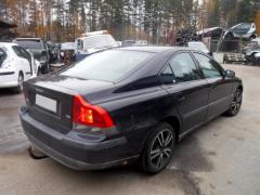 Volvo S60 4D Sedan 2.4 D5 MT5