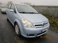 Toyota Corolla Verso 1.8 -04