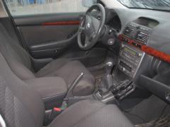 Toyota Avensis 2.0i