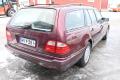 Kuva 3: Mercedes-Benz E-SARJA StW E 200 T 1997 136hv 1997