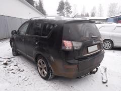 Mitsubishi Outlander Pre-Facelift 5D SUV 2.0DI-D MT6 4WD 7-H.