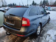 Skoda Octavia 1.8 TSi Kombi -09