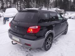 Mitsubishi Outlander 5D SUV 2.4i MT5 4WD Intense