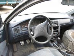 Toyota Carina E 1.6i 16v sedan