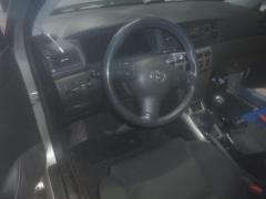 Toyota Corolla 02-07 (E120)