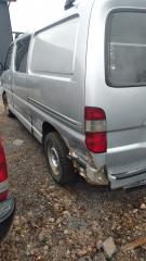 Toyota Hiace 2,5TD takaveto 5D pitk -06