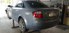 Audi A4 -05 2.5TDI 4x4 sedan vaaleansininen 