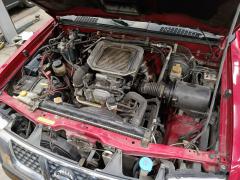 NISSAN NAVARA 2.5 D 4x4 133hv