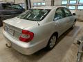 Kuva 3: Toyota Camry XV30 2.4 LE 4D sedan -02 ACV30L-AEMNKW 2002