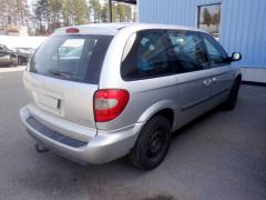 Chrysler Voyager lyhytkorinen 5D MPV 3.3i A/T SE