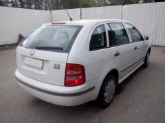 Skoda Fabia I 5D Combi 1.4i 16V MT5 Comfort