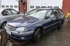 Toyota Avensis (_T22_) 1.8 VVT-i 2001 129hv