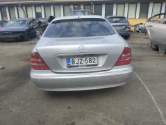Mercedes-Benz S320