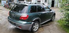 Mitsub. Outlander  I 2,4 aut. 4X4 -07 vihre