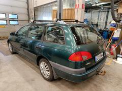 Toyota Avensis 1.8 Terra Wagon -98 AT221L-AWMNKW
