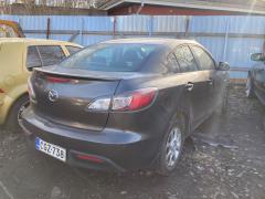 Mazda 3 SDN 1.6 Touring -10
