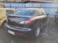 Kuva 3: Mazda 3 SDN 1.6 Touring -10 2010