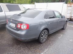 VW Jetta V 4D Sedan 1.9TDI MT5