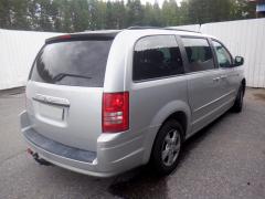 Chrysler Town & Country 5D MPV 3.8i Autostick 7-H.
