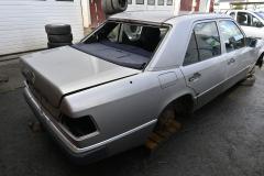 Mercedes-Benz 124 200 E