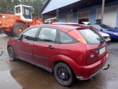 Ford Focus I Pre-Facelift 5D HB 1.6i MT5