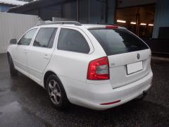 Skoda Octavia 1Z5 Facelift 5D Combi 1.6TDI MT5 Elegance