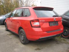 Skoda Fabia 15->>