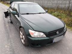 Lexus IS I 2.0 sedan -02