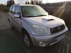 Toyota RAV4 2.0 D4D 4WD -04