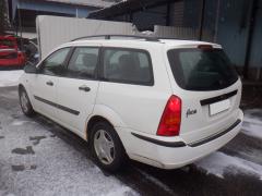 Ford Focus I Facelift 5D STW 1.6i MT5