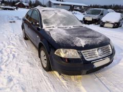 Volkswagen Passat 1.6 sedan -03