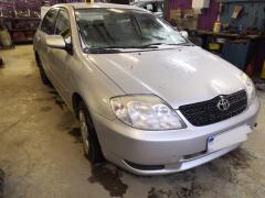 Toyota Corolla 1.6 VVT-i sedan -02