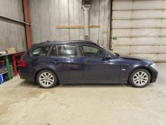BMW 3-sarja E90