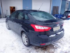 Ford Focus III 4D Sedan 1.6Ti-VCT MT5