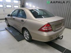 Mercedes-Benz C 203 180 Kompressor Sed