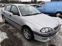 Toyota Avensis 2.0 TD sedan -99