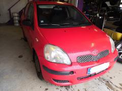 Toyota Yaris 1.0 5ov. -03