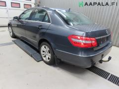Mercedes-Benz E 212 220 CDi Sed