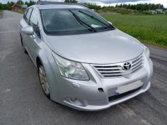 Toyota Avensis 2.2 D-4D farm. -09