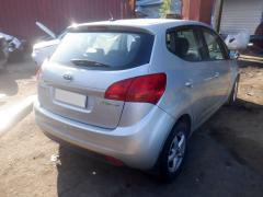 Kia Venga YN Pre-Facelift 5D HB 1.6i MT6