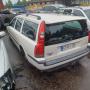 Kuva 3: Volvo V70 2001