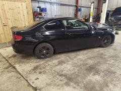 BMW 3 E92, Musta -10