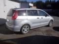 Kuva 3: Mazda 5 5D MPV 1.8i MT5 2006