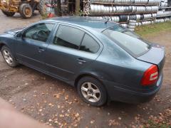 Skoda Octavia 1.6 -06 siniharmaa 5-ov hb