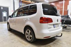 VOLKSWAGEN TOURAN (I) 2011