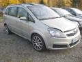 Kuva 3: Opel Zafira 2.2i 16v 2008